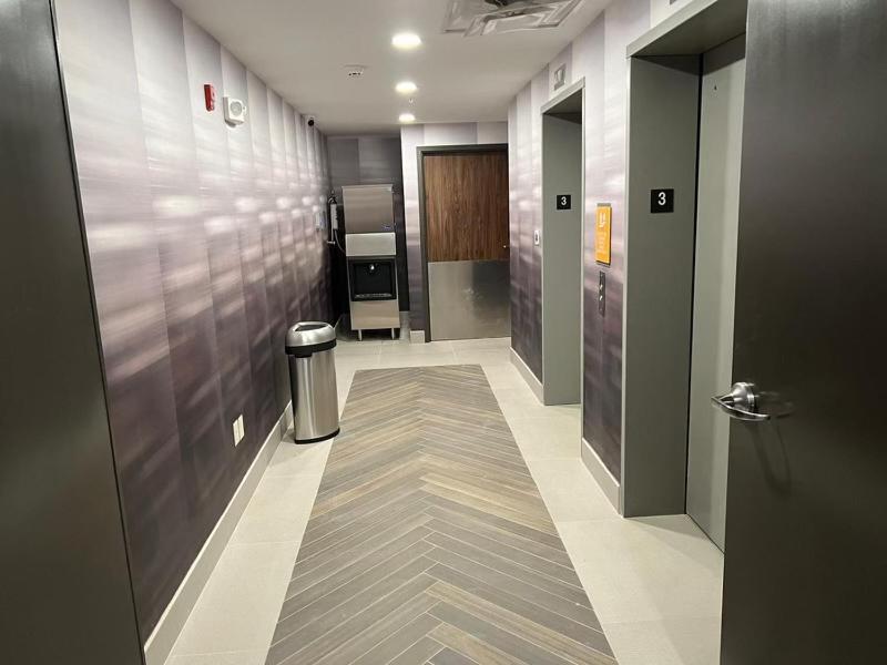 La Quinta Inn & Suites By Wyndham Manchester - Arnold Afb Exteriér fotografie